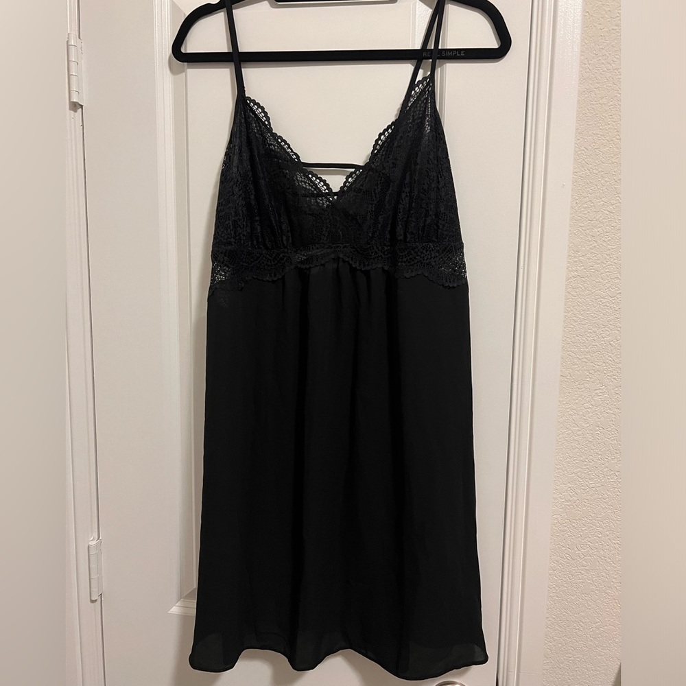 Intimate Short Gown
